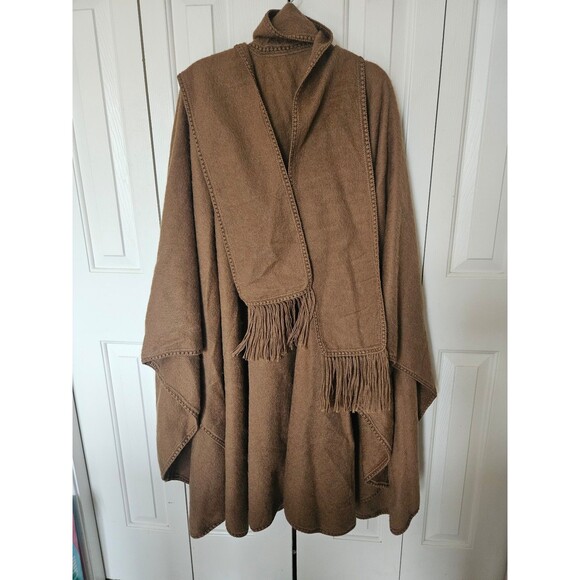 Made in Peru Fringe scarf cape poncho camel tan one size 100% Alpaca - Picture 1 of 9